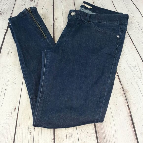 Levi's Denim - Levi's 711 Skinny Jeans w/Zippered Ankle Size 31